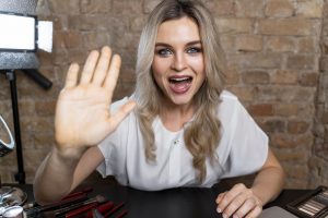 Read more about the article Najczęstsze błędy w makijażu permanentnym i jak ich unikać?